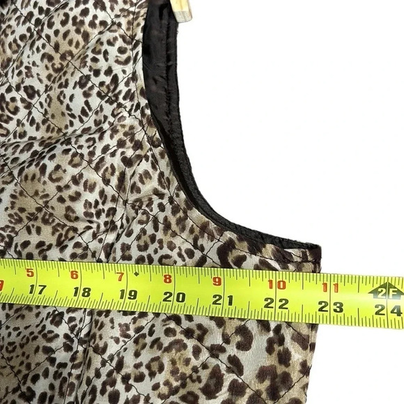 Vtg animal print puffed quilted vest,women size 14.Brown,front zip,mob wife - Picture 6 of 14